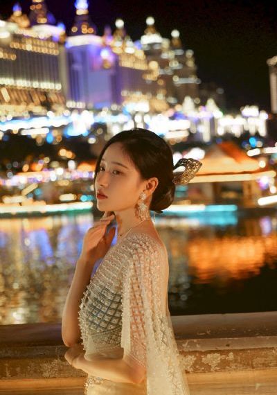 《女教师》3韩国在线观看_HD日韩电影在线