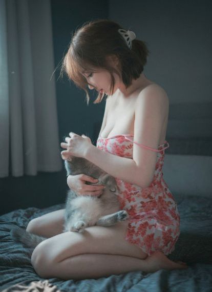 年轻的姨_720电影免费在线
