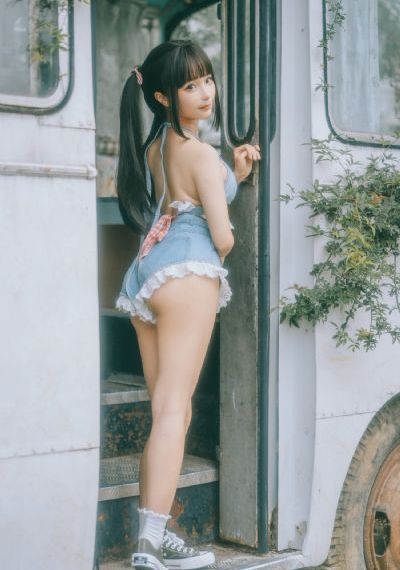 在线蜜桃_高清高清在线观看